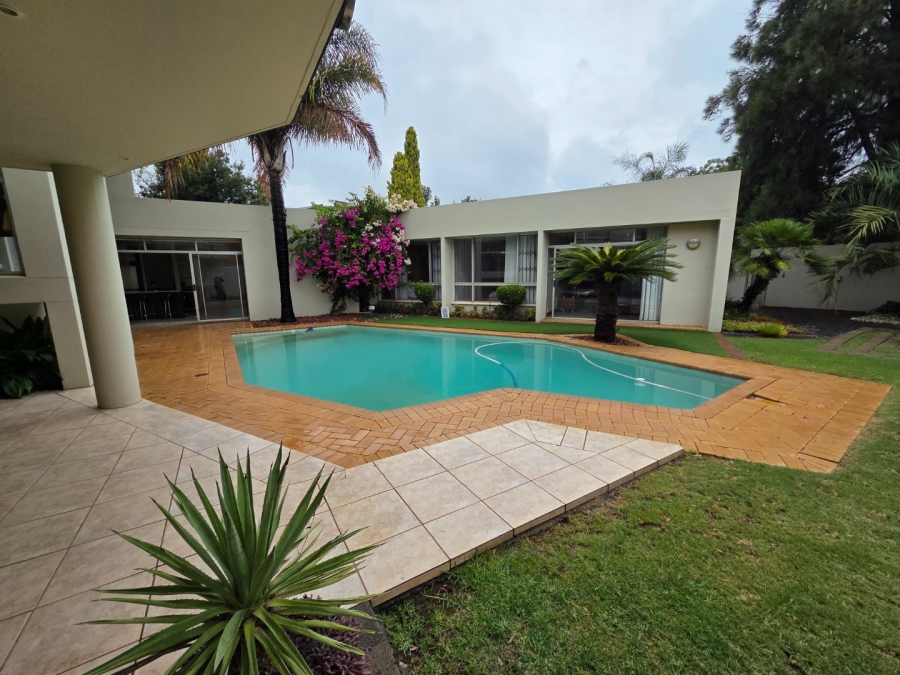 4 Bedroom Property for Sale in Heuwelsig Free State